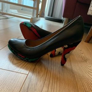 Turkish designer pumps